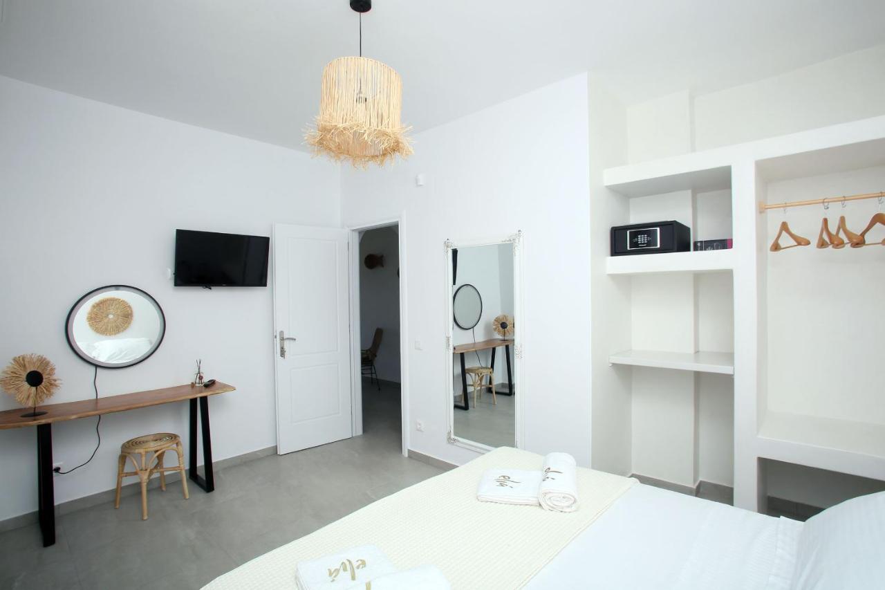 Elia Privileged Suites Andros Ανδροσ Exteriör bild